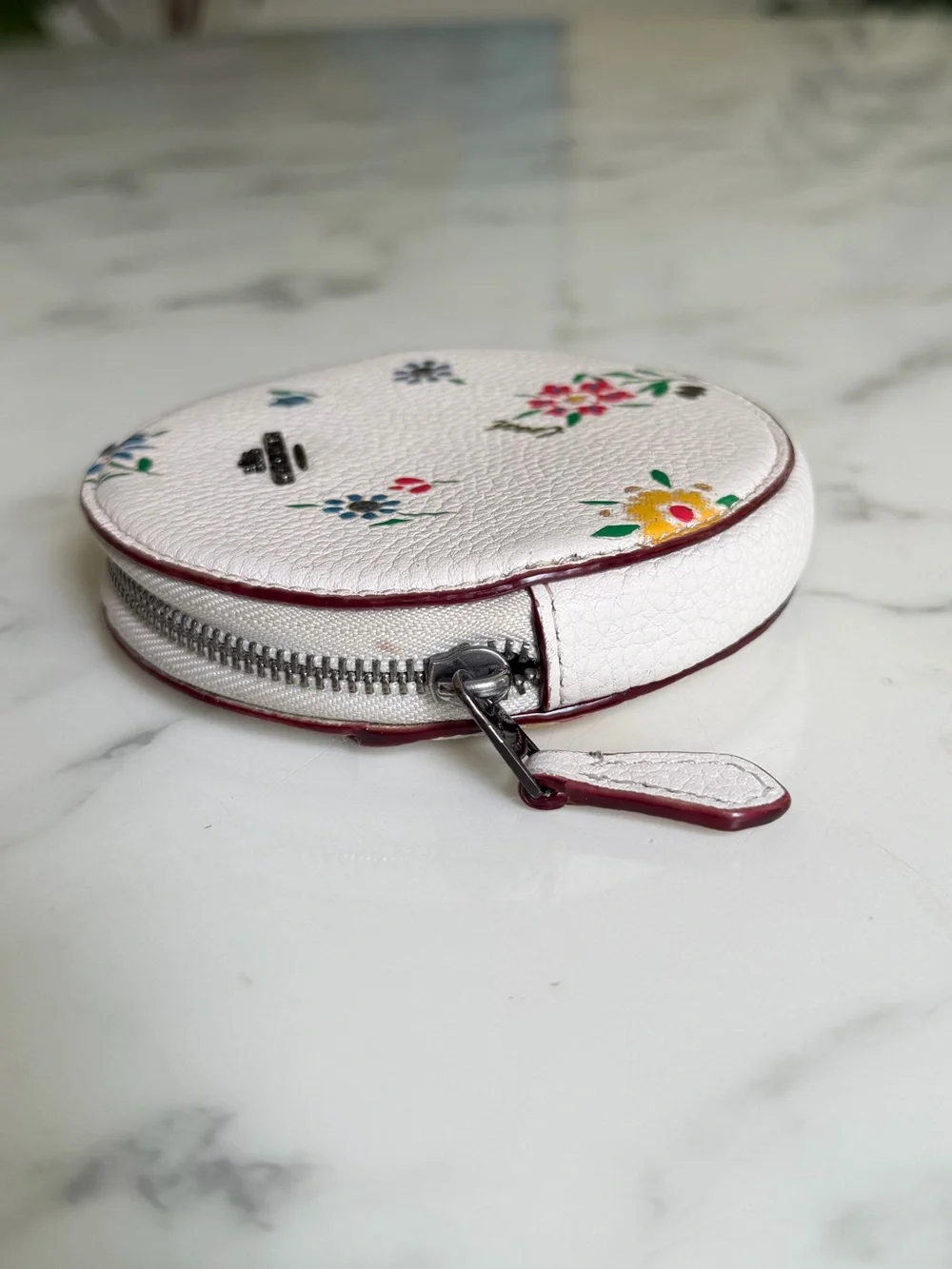 Coach Round Coin Case With Wildflower Print Chalk Floral Pebble Leather 1357
